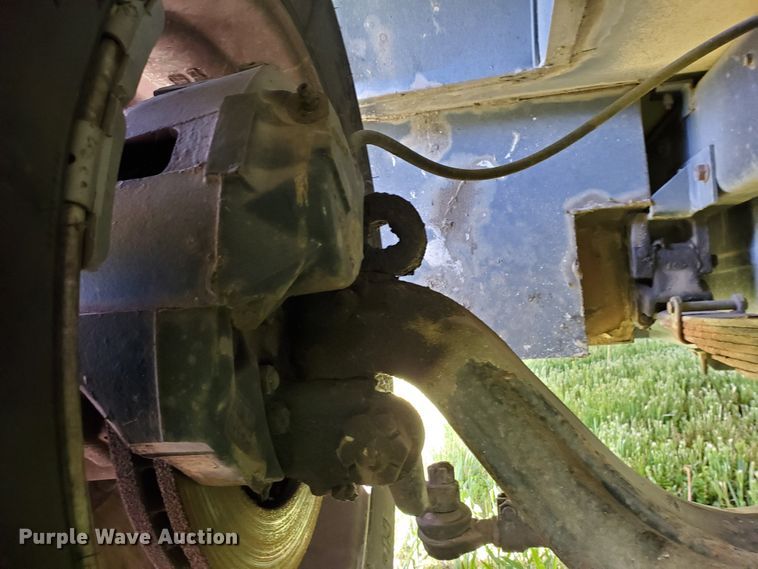 image for item GO9200 1989 Oshkosh Foretravel Grand Villa  RV