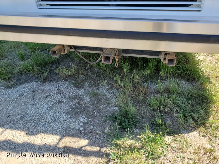 image for item GO9200 1989 Oshkosh Foretravel Grand Villa  RV