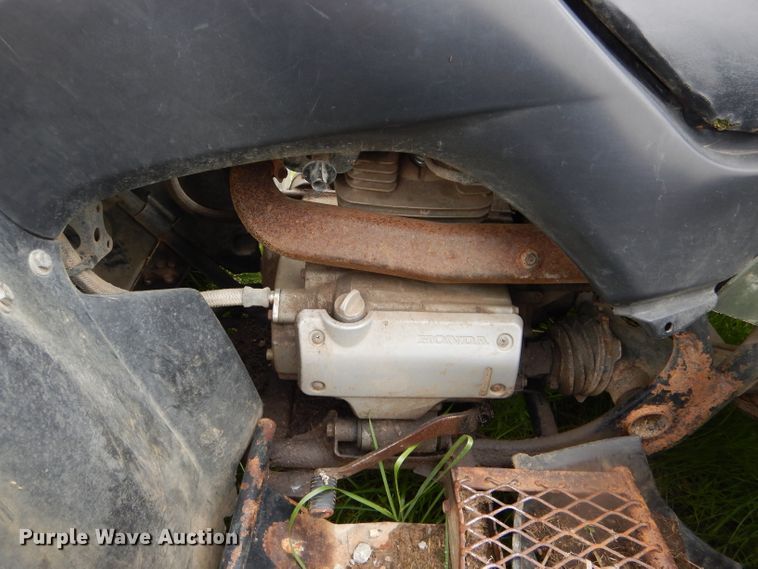 image for item GO9603 2002 Honda ATV