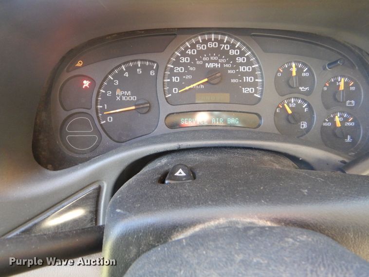 image for item GO9851 2003 Chevrolet Silverado 1500  Ext. Cab pickup truck