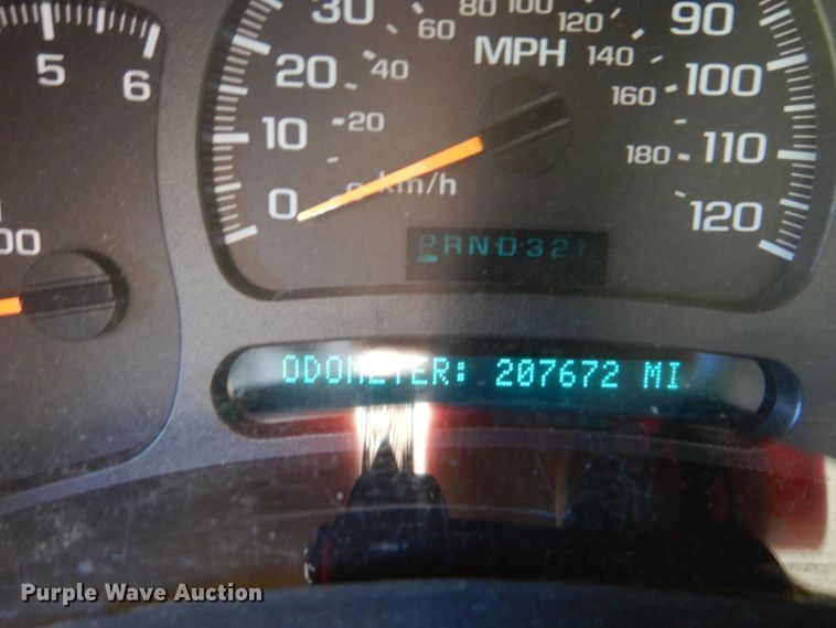 image for item GO9851 2003 Chevrolet Silverado 1500  Ext. Cab pickup truck