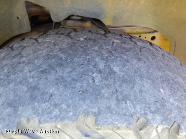 image for item GO9851 2003 Chevrolet Silverado 1500  Ext. Cab pickup truck