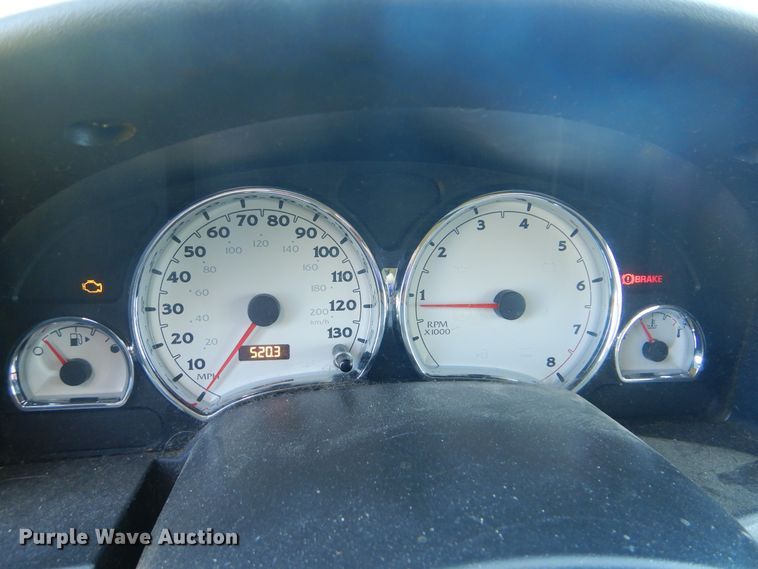 image for item GO9852 2004 Saturn Vue  SUV