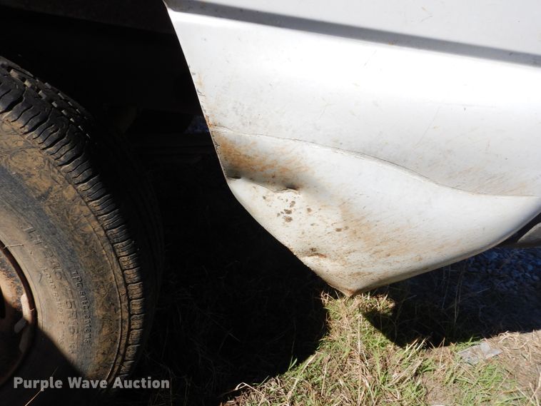 image for item GO9854 2004 Chevrolet Silverado 1500  Ext. Cab pickup truck