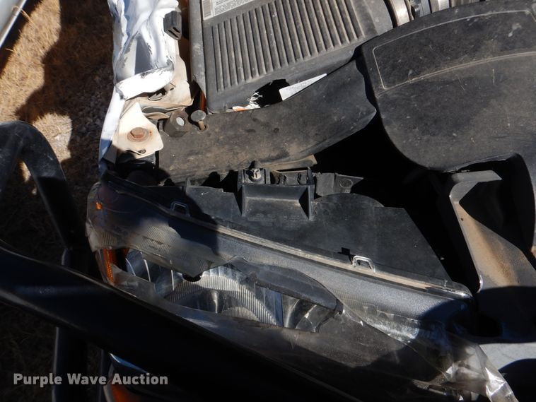 image for item GO9854 2004 Chevrolet Silverado 1500  Ext. Cab pickup truck