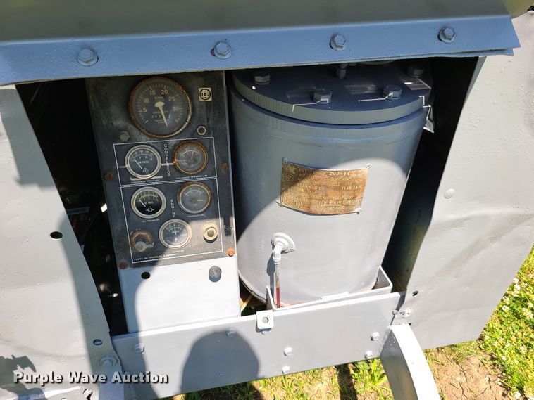 image for item GT9058 Gardner Denver air compressor