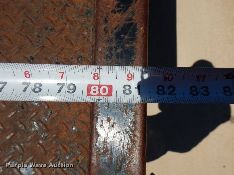 image for item GT9093 2005 Chevrolet Silverado 1500  flatbed pickup truck