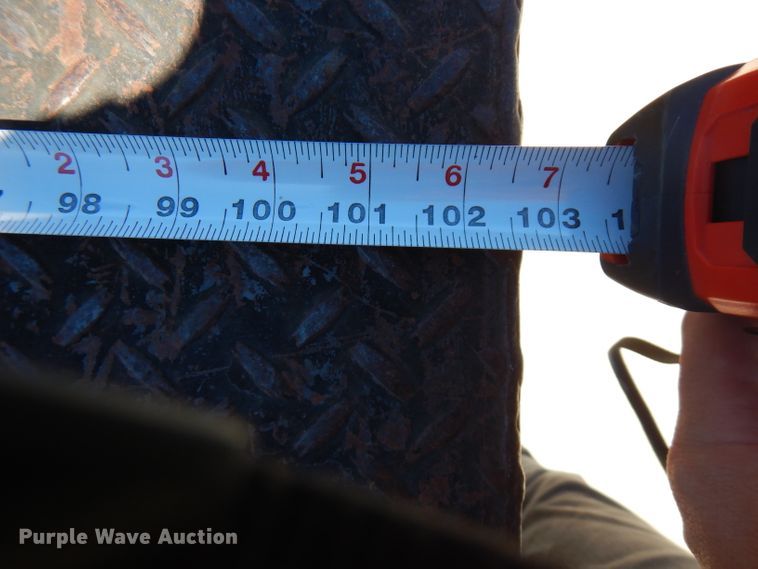 image for item GT9094 2005 Chevrolet Silverado 1500  flatbed pickup truck