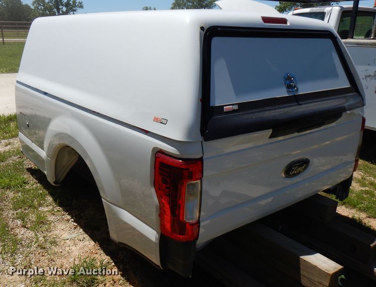 image for item GT9096 2017 Ford pickup truck bed