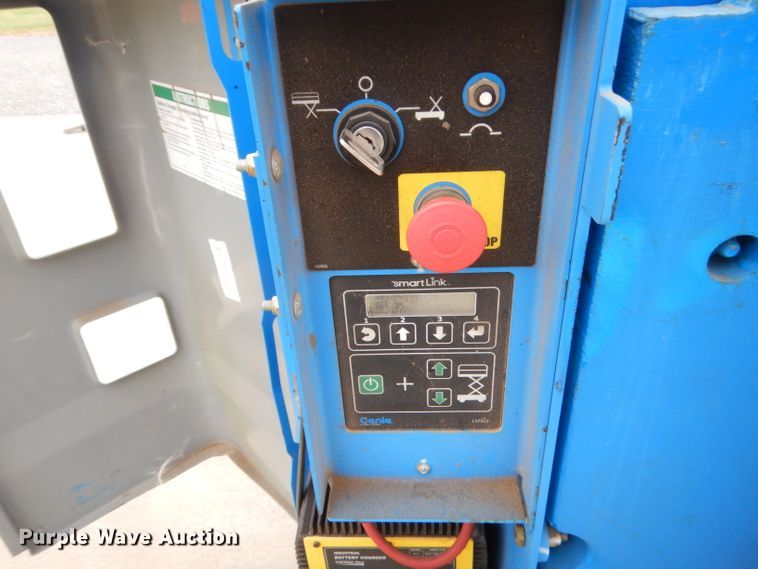 image for item GT9232 2012 Genie GR20  vertical lift