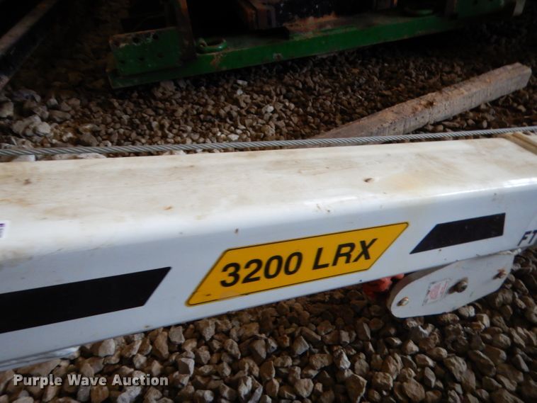 image for item GT9235 Stahl 3200LRX crane