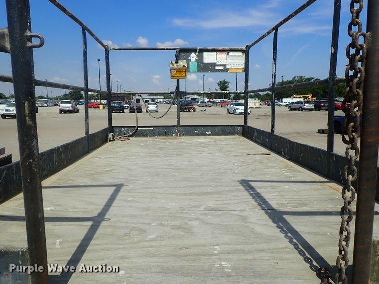 image for item GW9359 Grove SM3270E  scissor lift