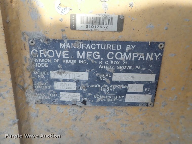 image for item GW9359 Grove SM3270E  scissor lift