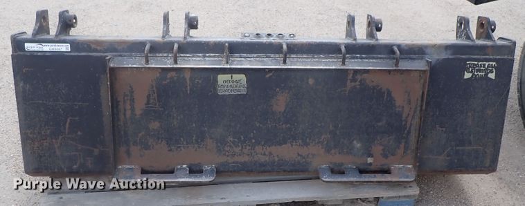 image for item GW9367 72"W skid steer bucket
