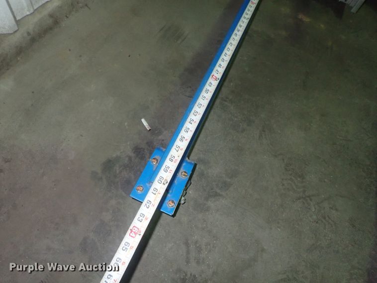 image for item GX9527 Genie SLA-15 material lift