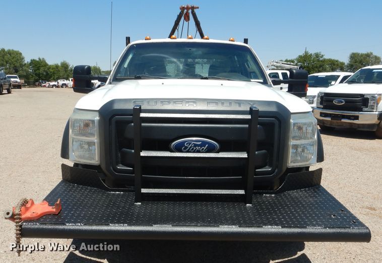 image for item HC9049 2016 Ford F550 Super Duty  flatbed truck