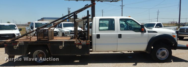 image for item HC9049 2016 Ford F550 Super Duty  flatbed truck