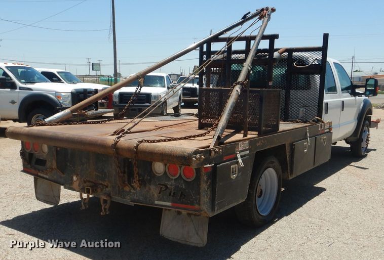 image for item HC9049 2016 Ford F550 Super Duty  flatbed truck