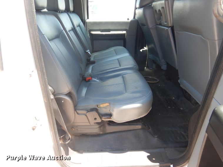 image for item HC9049 2016 Ford F550 Super Duty  flatbed truck