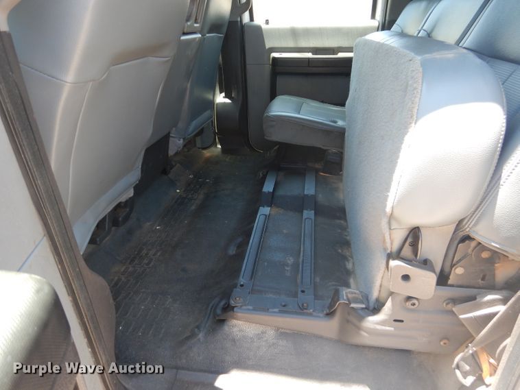 image for item HC9049 2016 Ford F550 Super Duty  flatbed truck