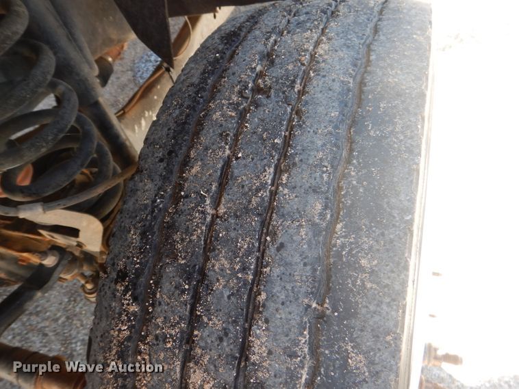 image for item HC9049 2016 Ford F550 Super Duty  flatbed truck