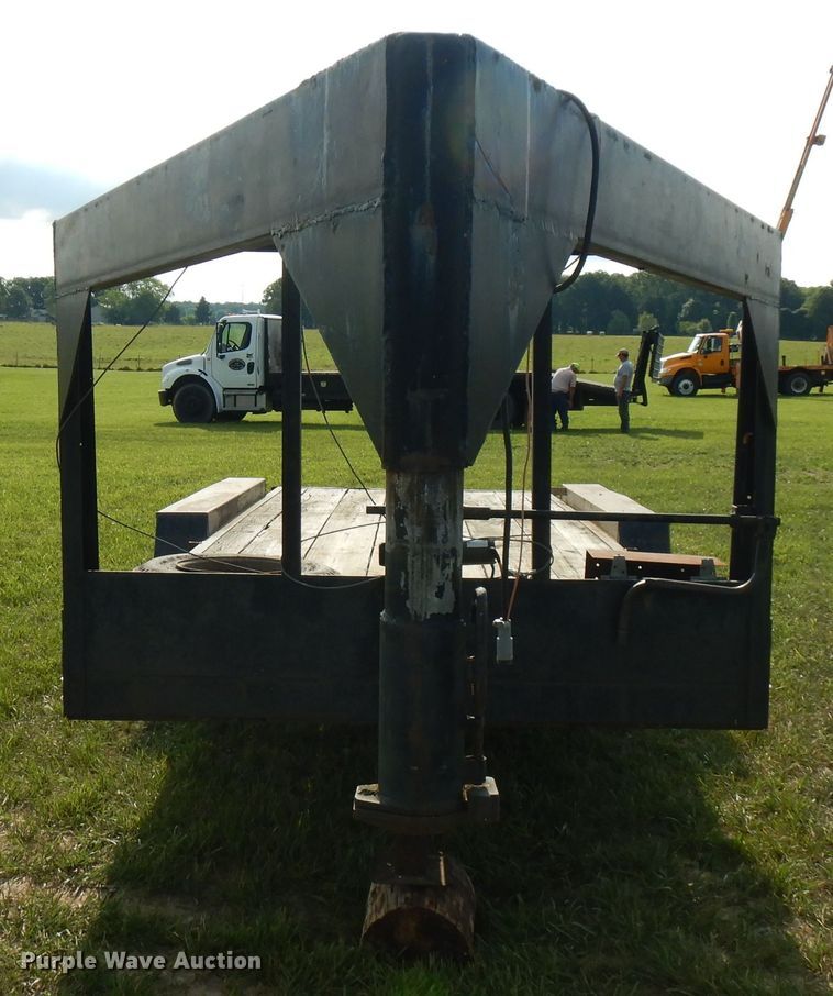 image for item HG9006 1975 shop built equipment trailer