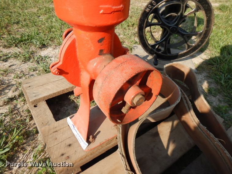 image for item HG9007 (2) corn grinders