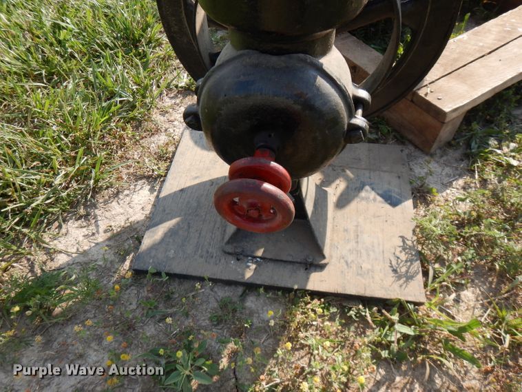 image for item HG9007 (2) corn grinders