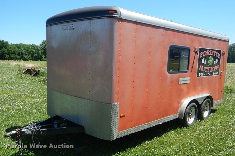 image for item HM9524 2002 Doolittle enclosed cargo trailer