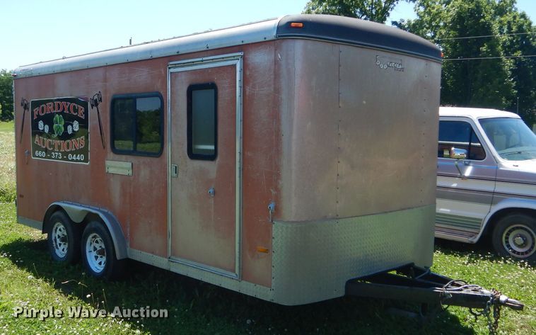 image for item HM9524 2002 Doolittle enclosed cargo trailer