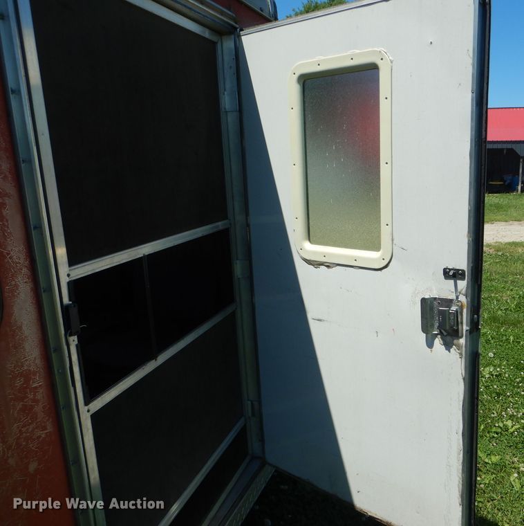 image for item HM9524 2002 Doolittle enclosed cargo trailer