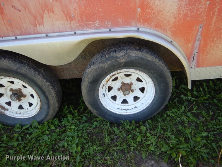 image for item HM9524 2002 Doolittle enclosed cargo trailer