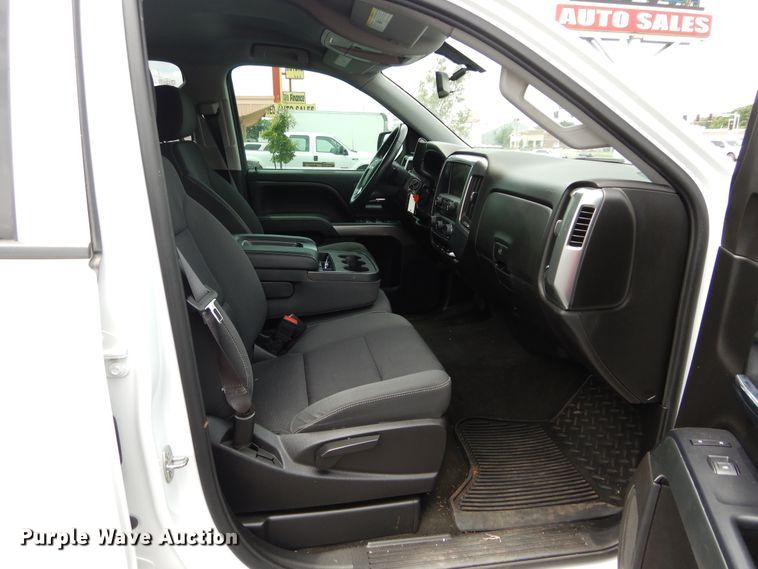 image for item HS9607 2014 Chevrolet Silverado 1500  Crew Cab pickup truck