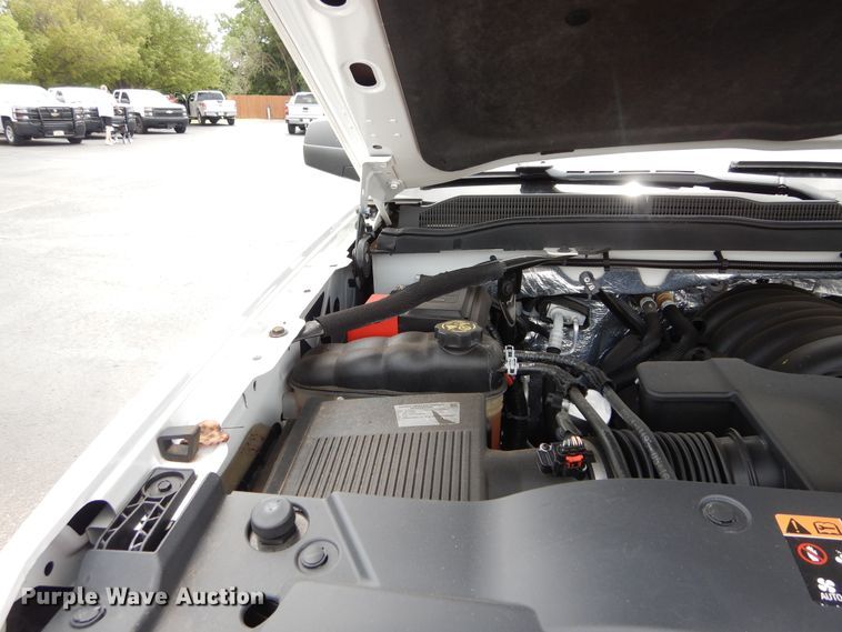 image for item HS9607 2014 Chevrolet Silverado 1500  Crew Cab pickup truck