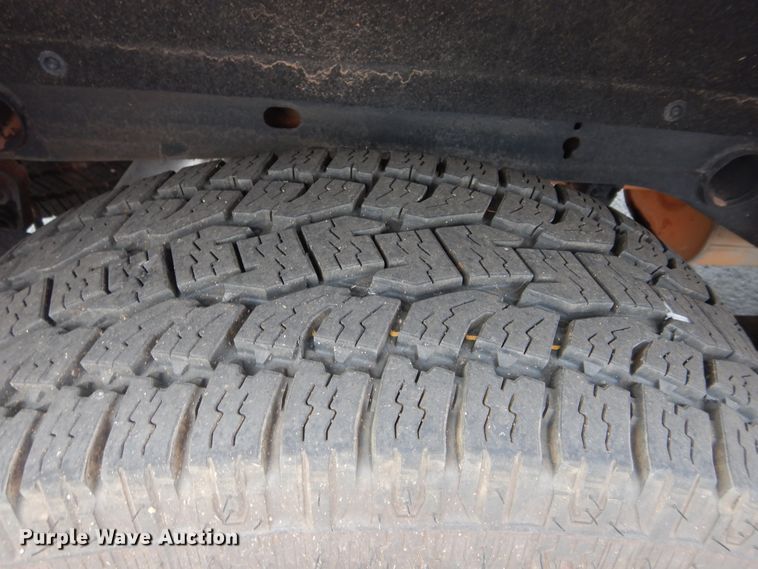 image for item HS9607 2014 Chevrolet Silverado 1500  Crew Cab pickup truck