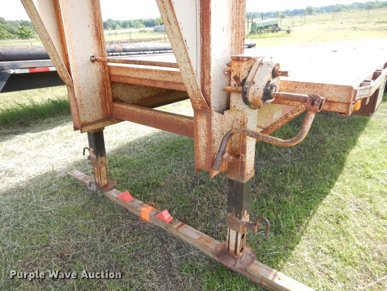 image for item HS9610 Starlight equipment trailer