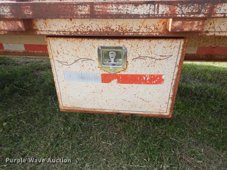 image for item HS9610 Starlight equipment trailer