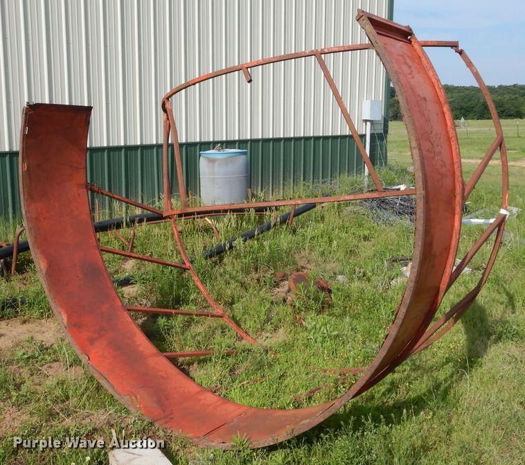 image for item HS9612 Livestock feeders