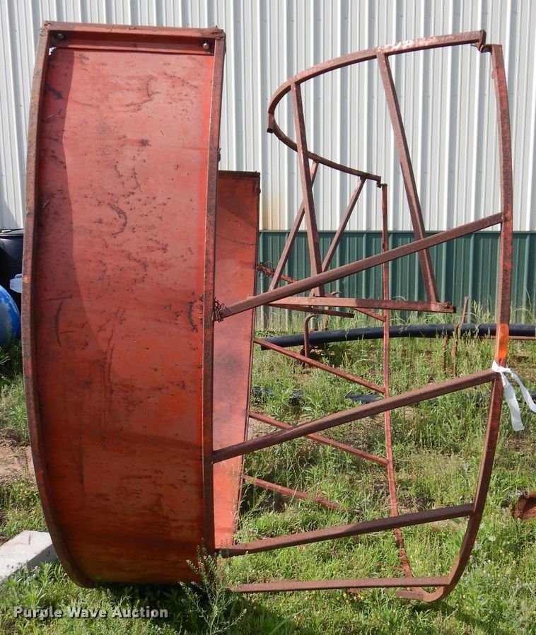 image for item HS9612 Livestock feeders