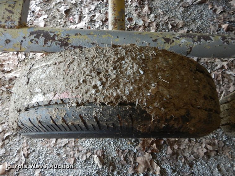 image for item HS9613 Propane tank trailer