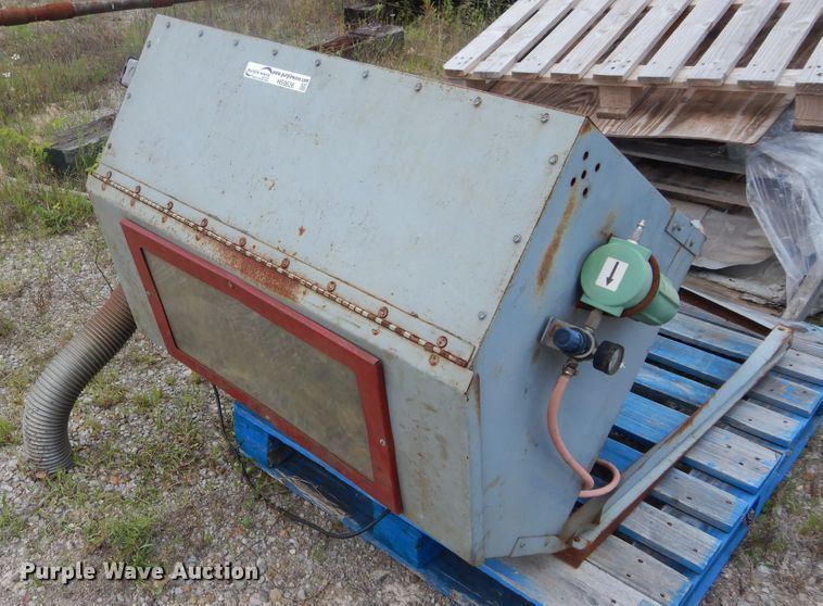 image for item HS9626 Sandblast cabinet