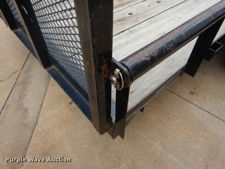 image for item HS9627 2015 Starlight utility trailer