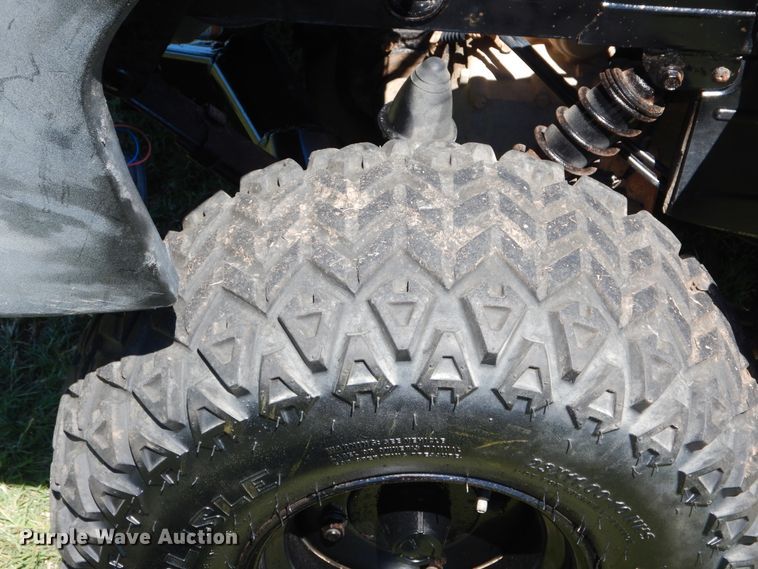 image for item HS9636 2013 Kawasaki Mule 4010  utility vehicle