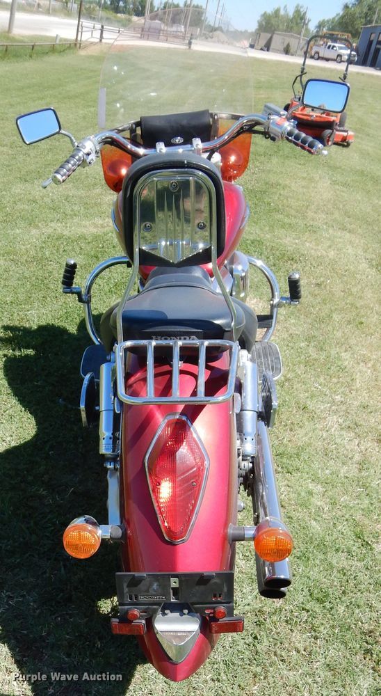 image for item HS9649 2003 Honda VTX1300S motorcycle