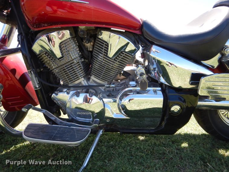 image for item HS9649 2003 Honda VTX1300S motorcycle