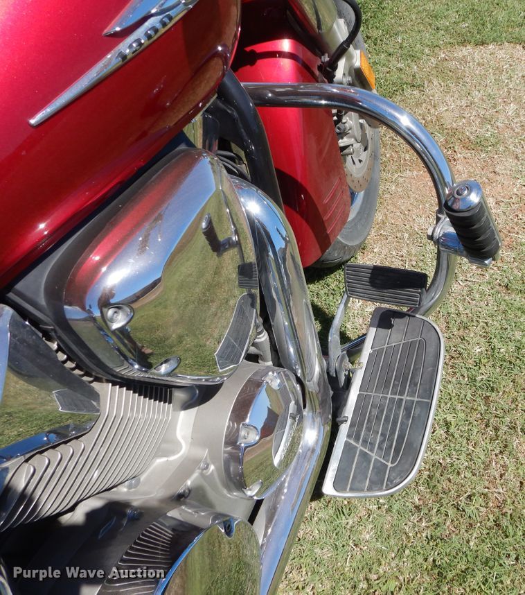 image for item HS9649 2003 Honda VTX1300S motorcycle