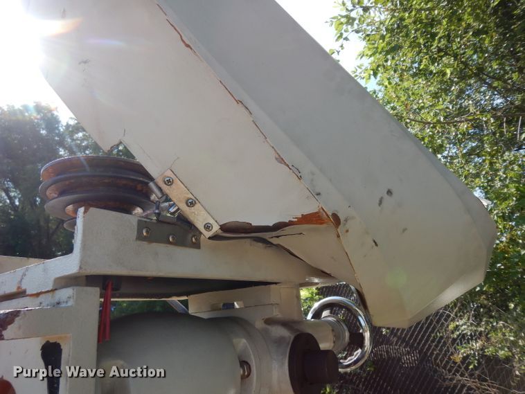 image for item HV9258 2011 Grizzly G3102 vertical milling machine