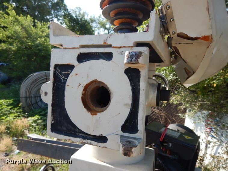 image for item HV9258 2011 Grizzly G3102 vertical milling machine