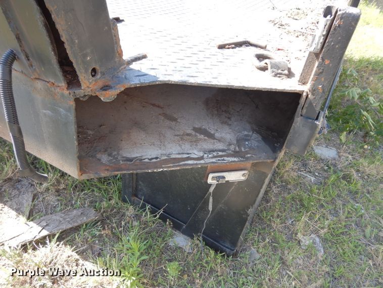 image for item HV9262 Flatbed