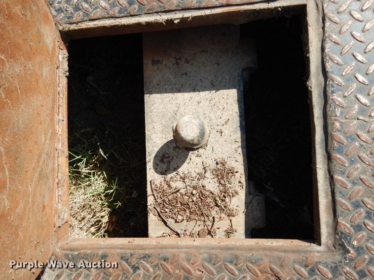 image for item HV9263 Flatbed